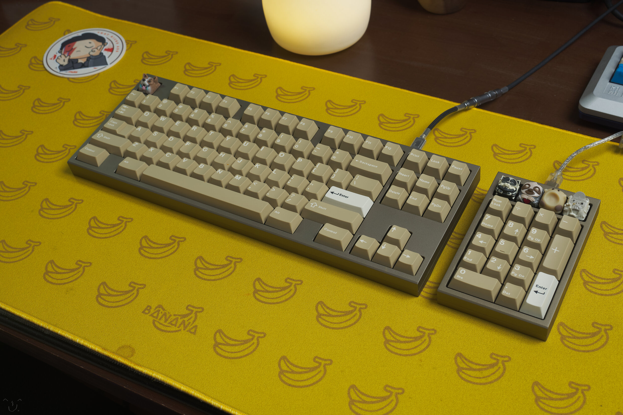 hiney tkl one + num one — Lightning Keyboards